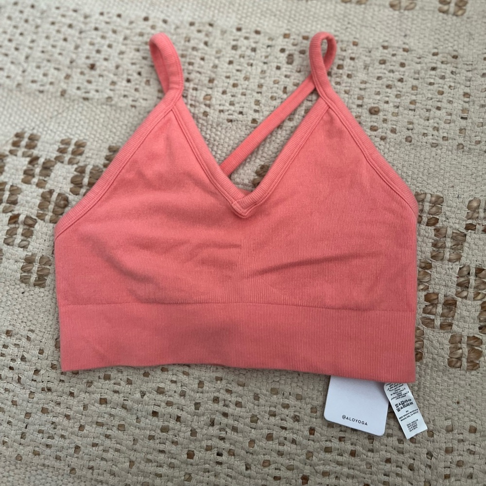 NWT ALO Seamless Ribbed Low Back Bra - Picture 4 of 5